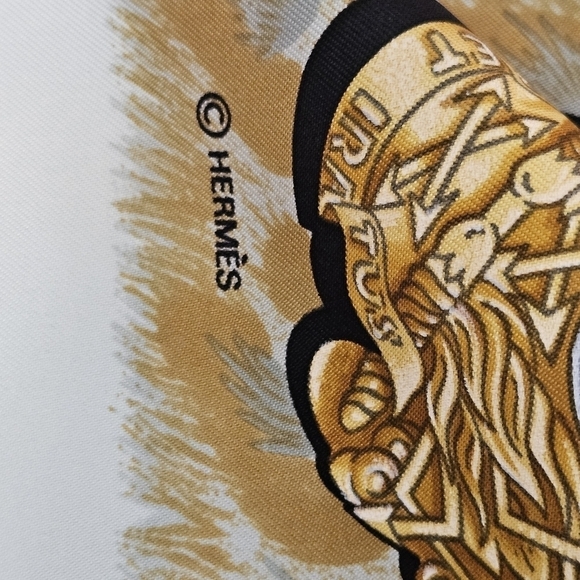 HERMES CASQUES et PLUMETS helmet and feather Carre90 - Picture 6 of 12